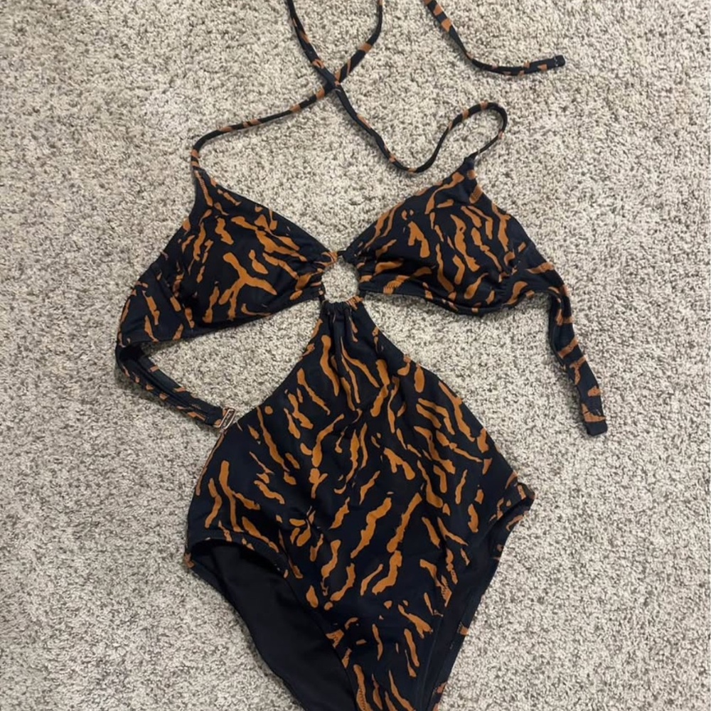 Swim and Shore one piece bathing suit